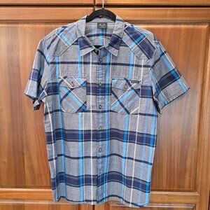 OAKLEY large short sleev like new